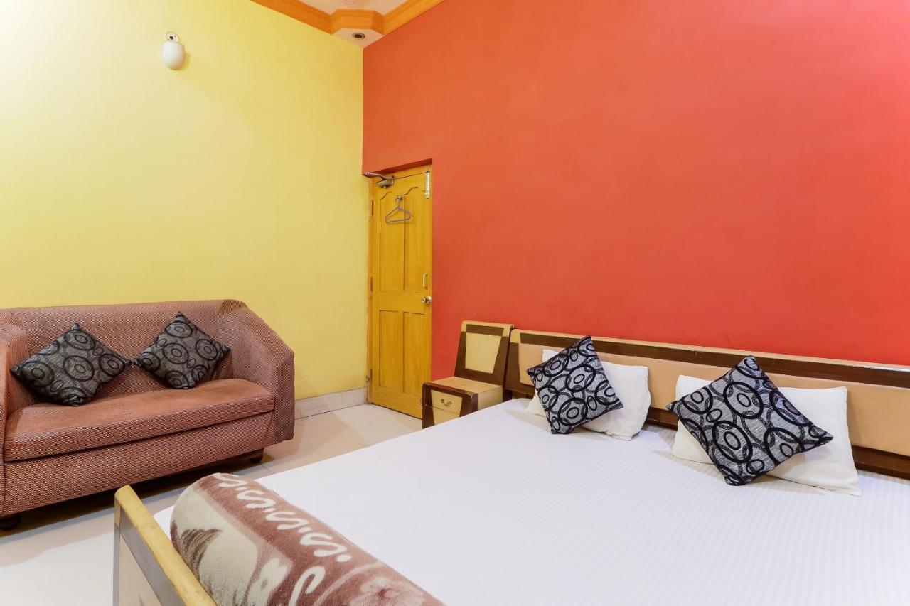 SPOT ON 47191 Hotel Rudraksh Residency Sidhauli Buitenkant foto