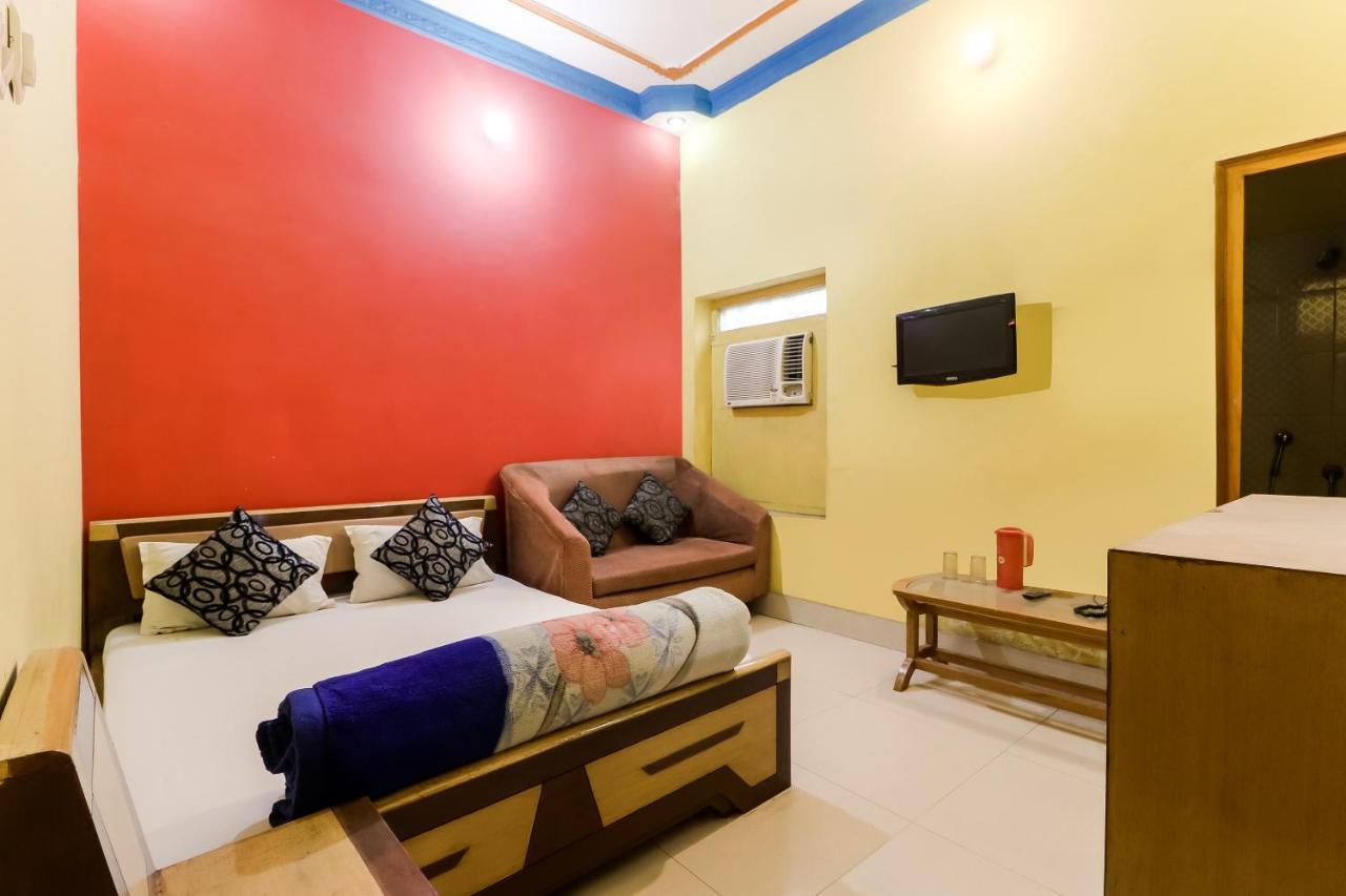 SPOT ON 47191 Hotel Rudraksh Residency Sidhauli Buitenkant foto